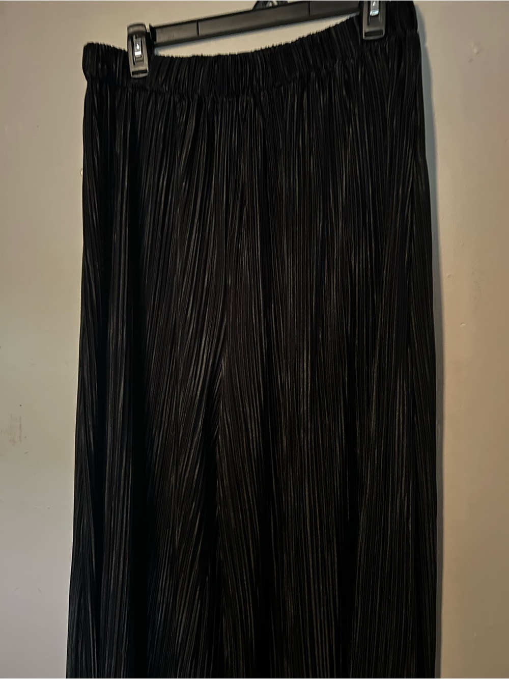 SHEIN Black Wide Leg Pleated Pants